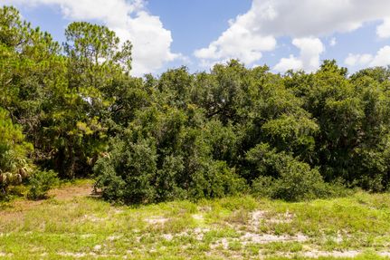 Farm and Ranch in Charlotte County, Florida