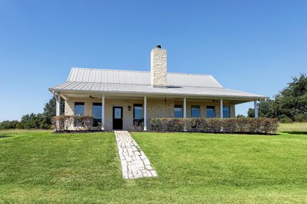 Farm and Ranch in Washington County, Texas