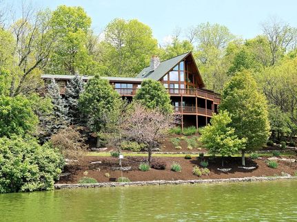 Homesite in Dearborn County, Indiana