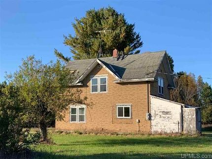 Farm and Ranch in Alger County, Michigan