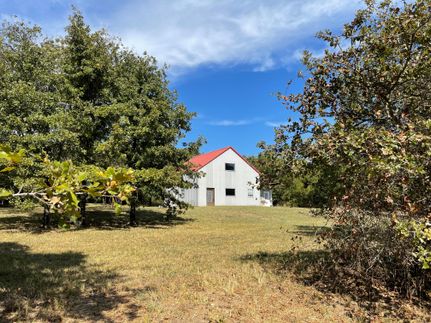 Land in Carter County, Oklahoma
