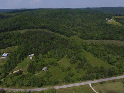 Farm and Ranch in Wayne County, Kentucky