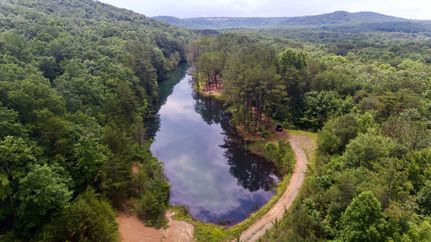 Farm and Ranch in Bledsoe County, Tennessee