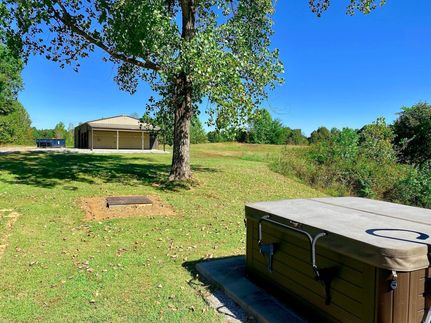 Farm and Ranch in Hardin County, Illinois