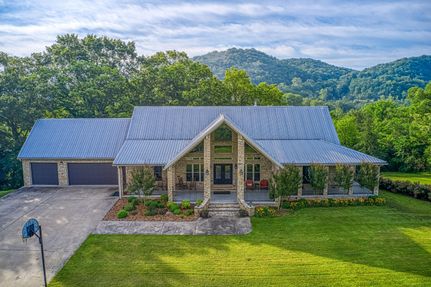 Farm and Ranch in Stone County, Arkansas