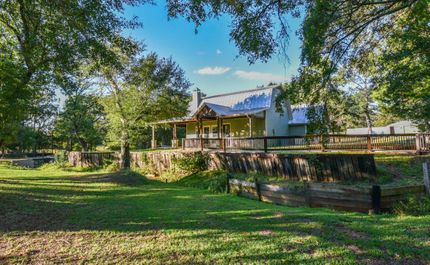 House in Robertson County, Texas