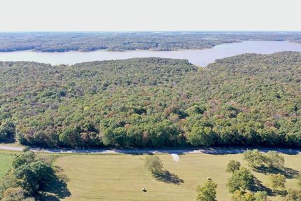 Land in Saint Clair County, Missouri
