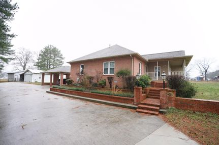 Homesite in Marshall County, Alabama