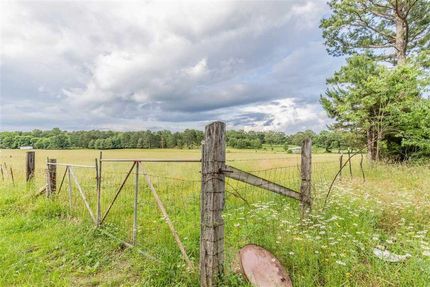 Farm and Ranch in Carter County, Missouri