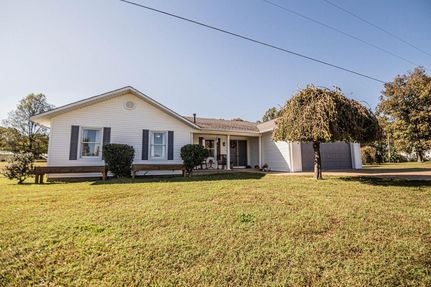 Farm and Ranch in Ripley County, Missouri