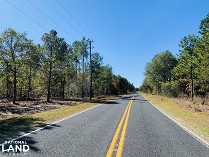 Farm and Ranch in Kershaw County, South Carolina