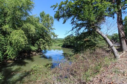 Farm and Ranch in Coshocton County, Ohio