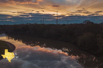 Riverfront Property in Brazoria County, Texas