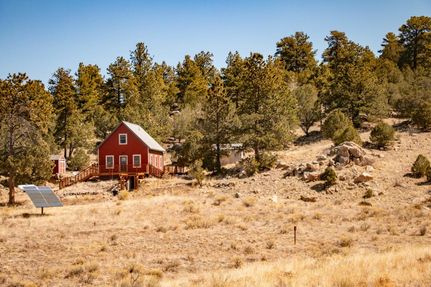 House in Custer County, Colorado