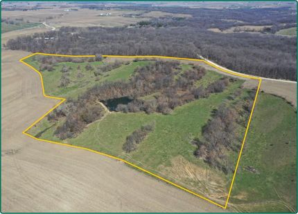 Farm and Ranch in Linn County, Iowa