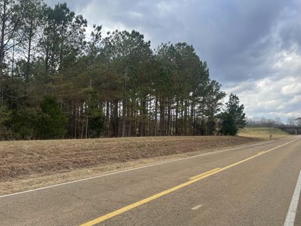 Farm and Ranch in Chickasaw County, Mississippi