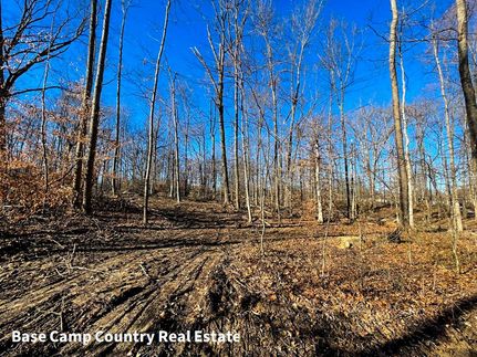 Land in Lawrence County, Indiana