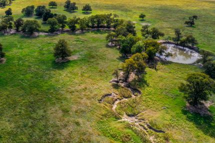 Farm and Ranch in Falls County, Texas
