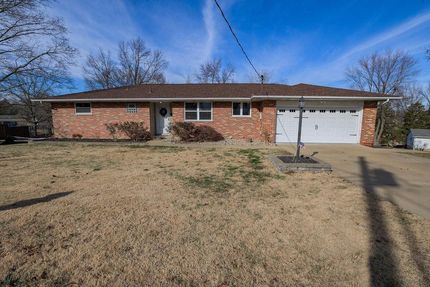 Farm and Ranch in Jefferson County, Missouri