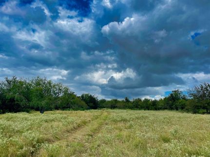 Homesite in Guadalupe County, Texas