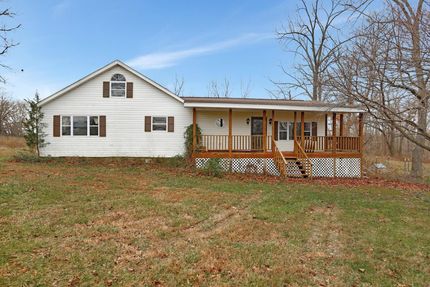 Farm and Ranch in Ozark County, Missouri