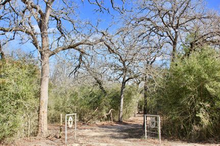 Farm and Ranch in Lee County, Texas