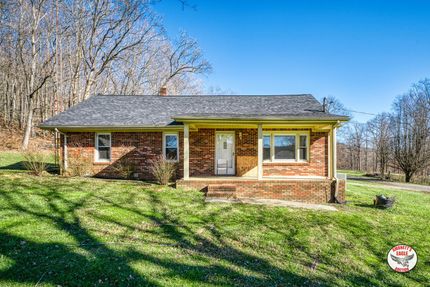 Farm and Ranch in Overton County, Tennessee