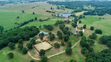 Farm and Ranch in Dade County, Missouri
