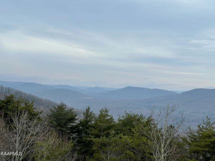 Land in Overton County, Tennessee