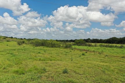 Farm and Ranch in Caldwell County, Texas