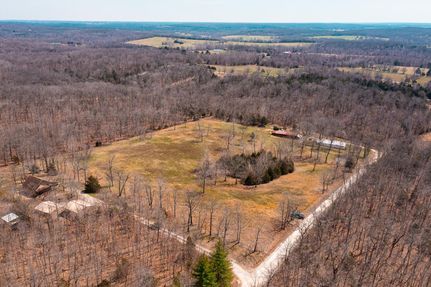 Farm and Ranch in Dallas County, Missouri