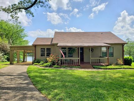 Farm and Ranch in Smith County, Texas