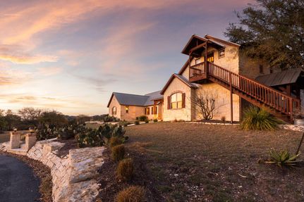 Farm and Ranch in Kendall County, Texas