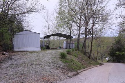 Farm and Ranch in Maries County, Missouri