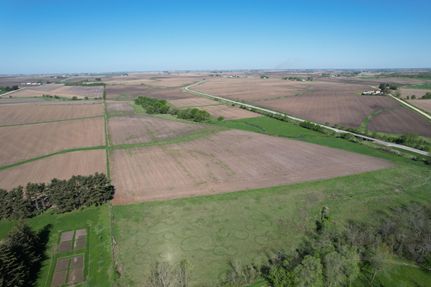 Land in Fayette County, Iowa