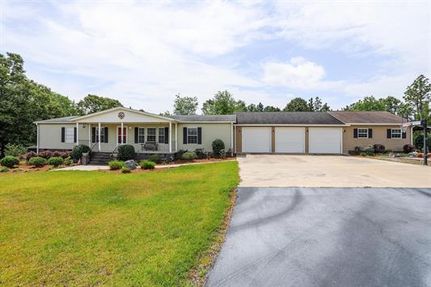 Farm and Ranch in Bleckley County, Georgia