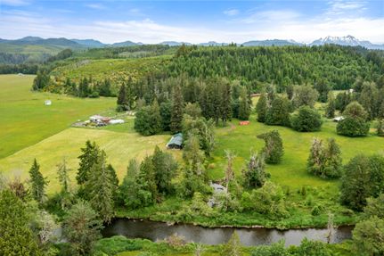 Farm and Ranch in Mason County, Washington