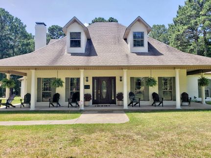 Farm and Ranch in Henderson County, Texas