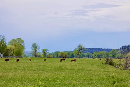 Farm and Ranch in Stillwater County, Montana