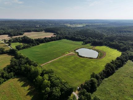 Farm and Ranch in Johnson County, Illinois