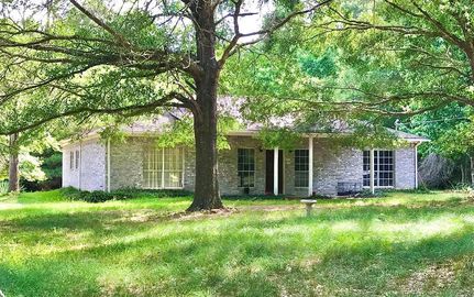 Farm and Ranch in Leon County, Texas