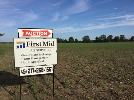 Land in Cumberland County, Illinois