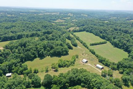 Farm and Ranch in Maury County, Tennessee