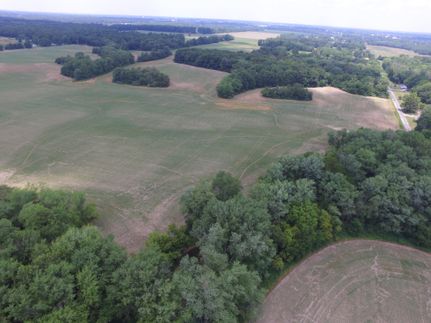 Farm and Ranch in Marion County, Illinois