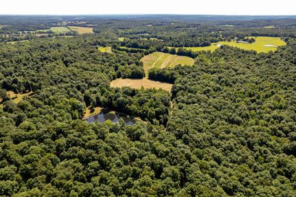 Farm and Ranch in Muhlenberg County, Kentucky