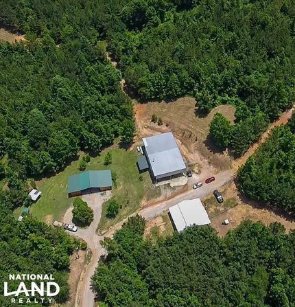 Farm and Ranch in Perry County, Alabama