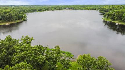Land in Howell County, Missouri