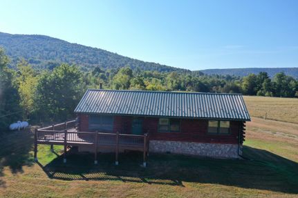 Farm and Ranch in Wyoming County, Pennsylvania