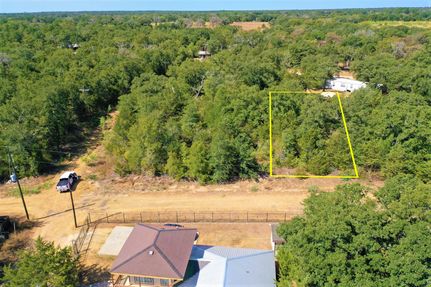 Waterfront Property in Burleson County, Texas
