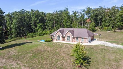 Farm and Ranch in Howell County, Missouri
